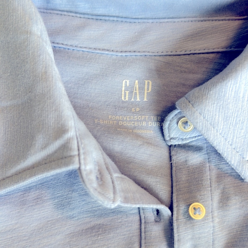 NET GAP T-SHIRT BUTTON UP - Picture 2 of 2